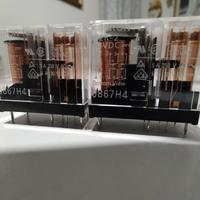 2 Relè nuovi Omeron per circuito stampato 