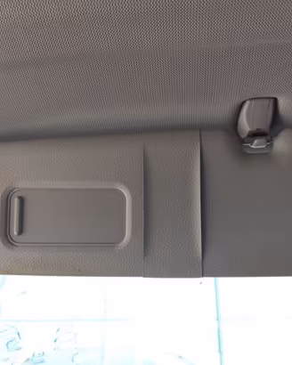 Aletta parasole sinistra BMW 116D del 2014