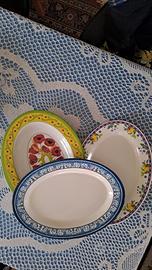 Set di vassoi in plastica 