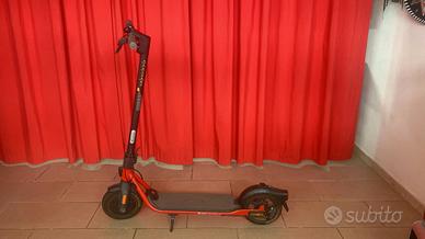 Monopattino Elettrico Ninebot Segway D18E