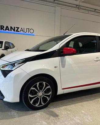 TOYOTA Aygo 1.0 VVT-i 72 CV 5 porte x-play