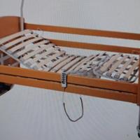 Letto da degenza elettrico in legno x anziani