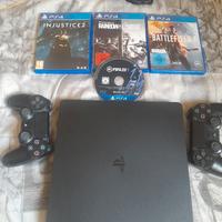 Ps4 + due controller + 4 giochi 