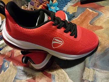 scarpe Ducati