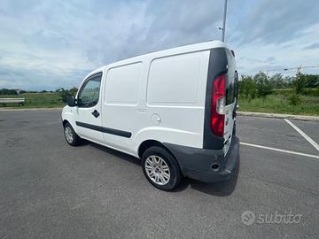 Furgone Fiat doblo 1.6 metano