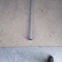 piede regolabile per mensola da 60 a 90 cm