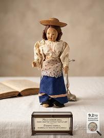 Bambola Vintage da Collezione in Costume