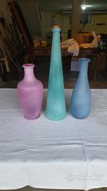 bottiglie in vetro sabbiato colorate