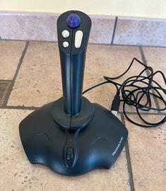 Joystik Trust PREDATOR TH 400.