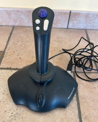 Joystik Trust PREDATOR TH 400.