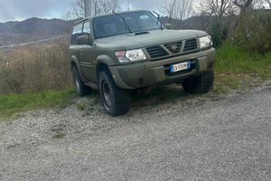 Nissan partrol gr y61