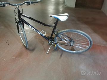 Bicicletta uomo B Twin RIVERSIDE 100