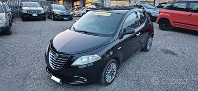 Lancia Ypsilon 1.3 MJT 95 CV S&S Platinum Full Opt