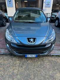 Peugeot 308 5p 1.6 Hdi
