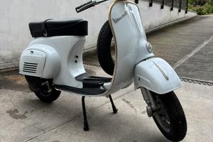 Vespa 50 Special R faro tondo 1971