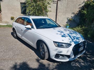 Audi A4 Avant automatica in garanzia