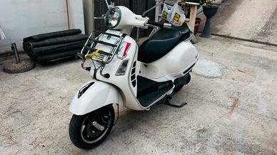 Vespa 300 GTS