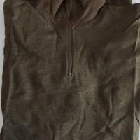 Maglietta militare collo alto e girocollo