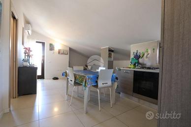 3 LOCALI A TORTORETO