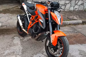 KTM 1290 R Super Duke