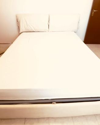 Letto matrimoniale Chateau d’ Ax modello Lulù