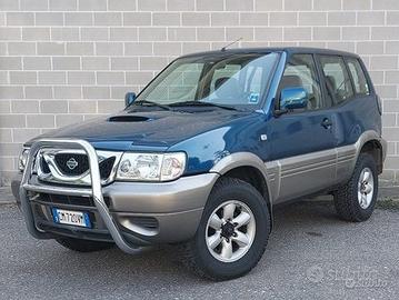 Ricambi terrano 2 3 porte