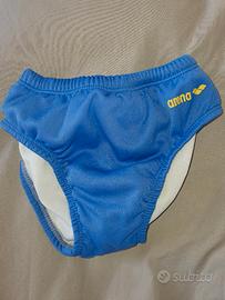 Costume Arena piscina 12 - 18 Mesi tenuto molto be