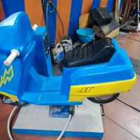giostra  scooter per  bambini 