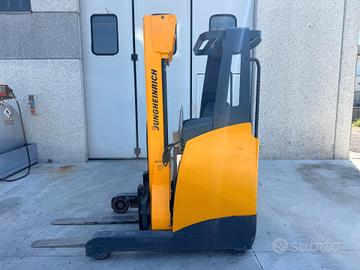 CARRELLO ELEVATORE RETRATTILE JUNGHEIRNICH 12 Q