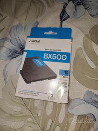 Crucial BX500 1TB  SSD 