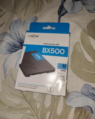 Crucial BX500 1TB  SSD 