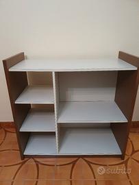 LIBRERIA  CON BASE 