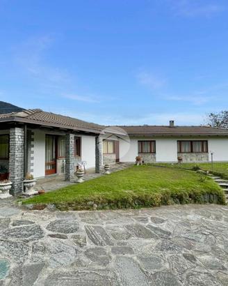 VILLA SINGOLA A VIÙ