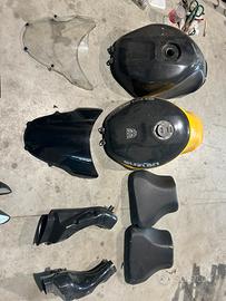 Gsx-r 750 k1 k2 k3 - Tanti ma tanti pezzi