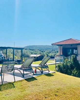 Villa indipendente con piscina e vista mare
