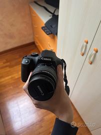 Canon EOS4000D
