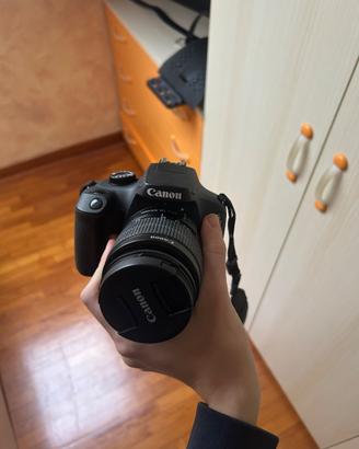 Canon EOS4000D