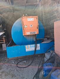 cisterna gasolio  con vasca 
