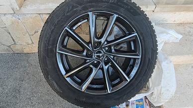 Cerchi in lega FORD + gomme  quasi nuove