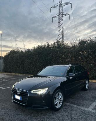AUDI A4 2.0 TDI