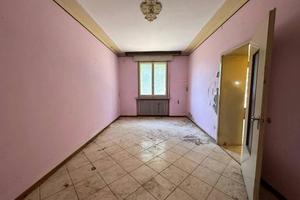 Appartamento di 204 m² con più di 5 locali e box a