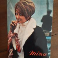 Cartolina MINA. Fotografia promozionale.Vg.9.12.70