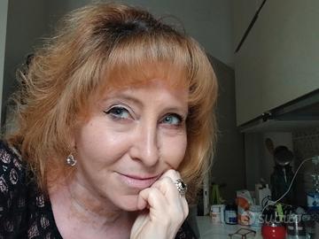 Assistente di direzione presso aziende e attività