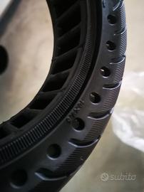 gomma 10x 2.50 monopattino ninebot g30 e simili 