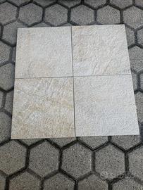 1 mq,piastrelle antiscivolo per bagni,spogliatoi,