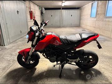 Benelli TNT Tornado 125 - 2017 rossa