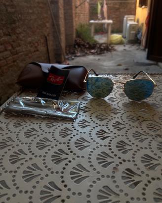 Ray-Ban Hexagonal modello RB3548-N