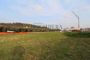 Terreno edificabile - Valeggio sul Mincio