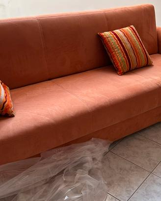 divano letto arancione misura 240