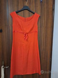 Tubino rosso smanicato